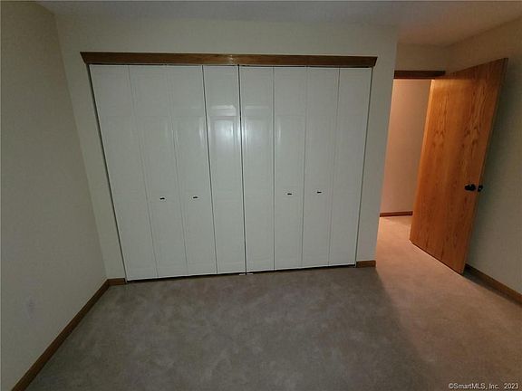 3rd image of 17 Stony Brook Dr APT C8