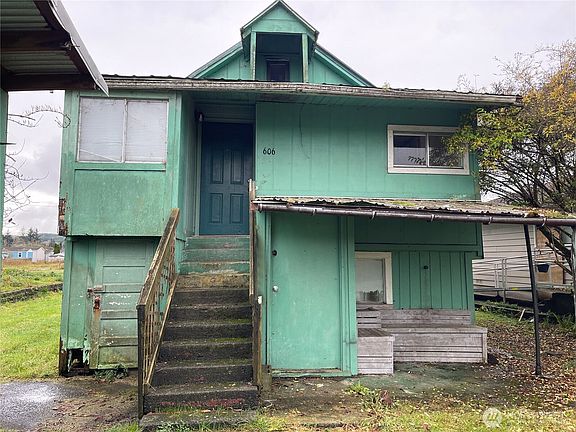 2nd image of 606 Schley