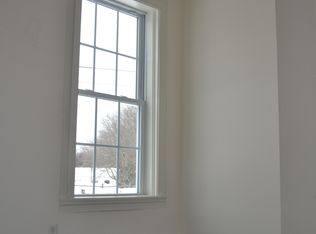 18 Main St, Central Village, CT 06332