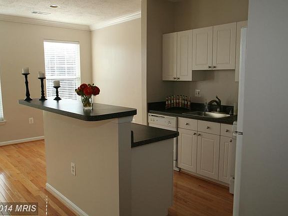 5th image of 11343 Aristotle Dr