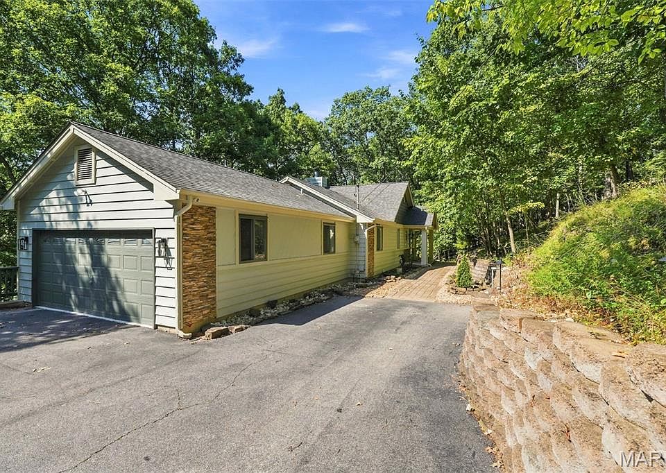 1st image of 3311 Pine Cliff Rd