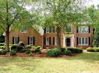 1405 Enchanted Oaks Dr, Raleigh, NC 27606