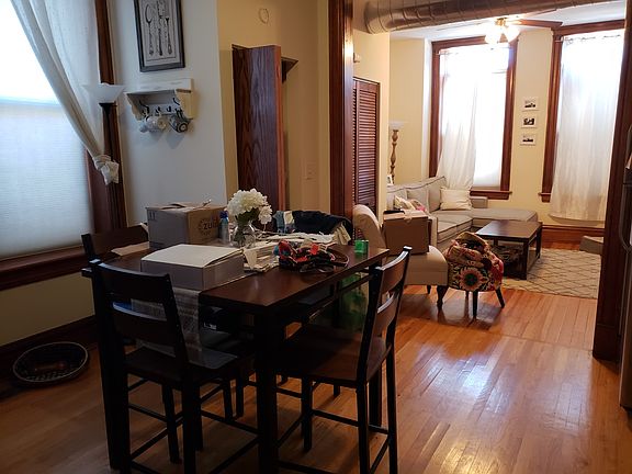 2nd image of 1612 W Beach Ave APT 1F