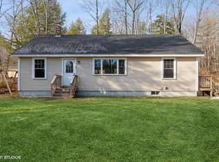 29 Linda Ln, Sebago, ME 04029