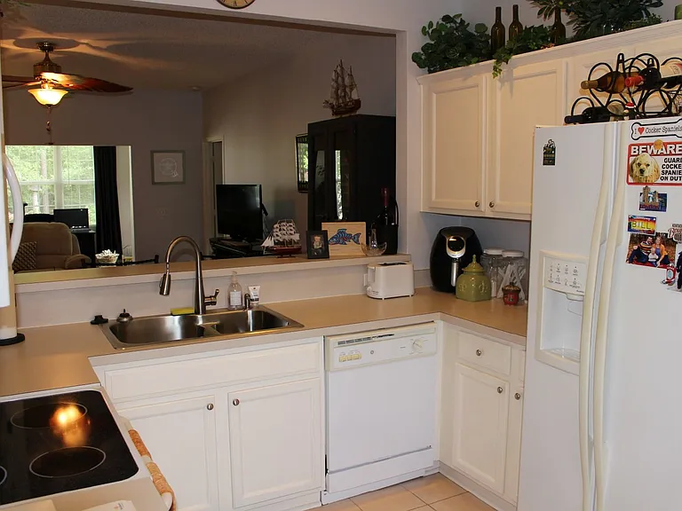 149 Lazy Daisy Dr — Photo 10