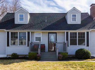 8 Caywood Pl, Hyde Park, NY 12538