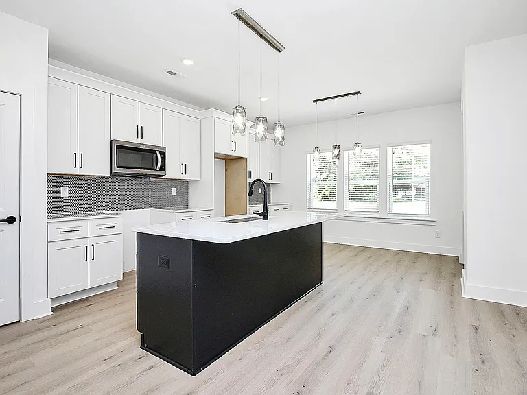 2613 Dr Carver Rd — Photo 11
