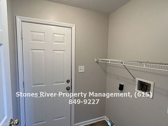 5th image of 1261 Barbee Ln