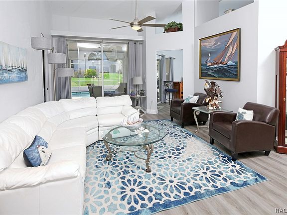 4th image of 40 W Hanging Moss Ct