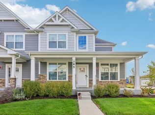 285 Didier Ct, Buffalo Grove, IL 60089