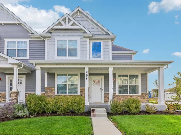 285 Didier Ct, Buffalo Grove, IL 60089