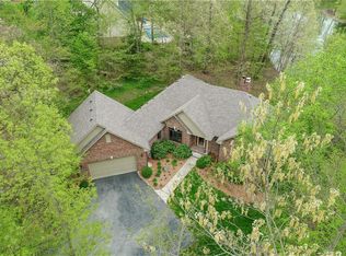 1875 E Essex Ct, Martinsville, IN 46151