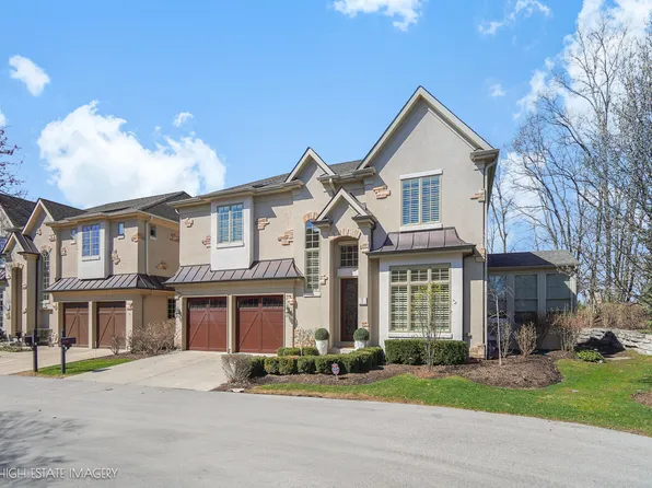 1 Willowcrest Dr, Oak Brook, IL 60523