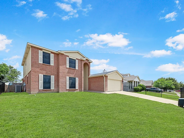 3309 Starfish Dr — Photo 2