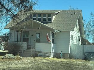 490 4th St, Bennett, CO 80102