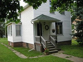 1st image of 318 E Franklin St