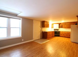 806 E River St, Monticello, MN 55362