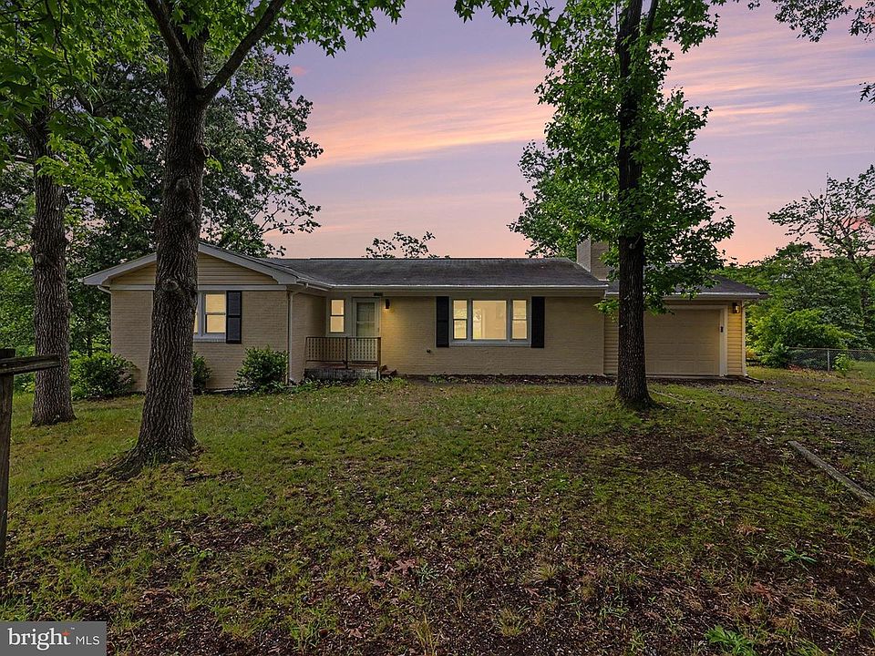 1st image of 6223 Townsend Dr