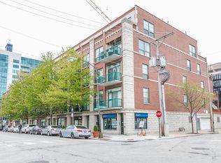 847 W Monroe St APT 2B, Chicago, IL 60607