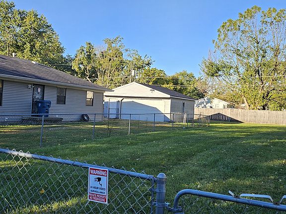 2nd image of 1014 S Roena St