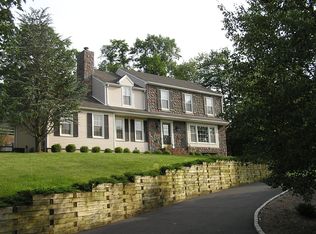 503 Meyersville Rd, Gillette, NJ 07933