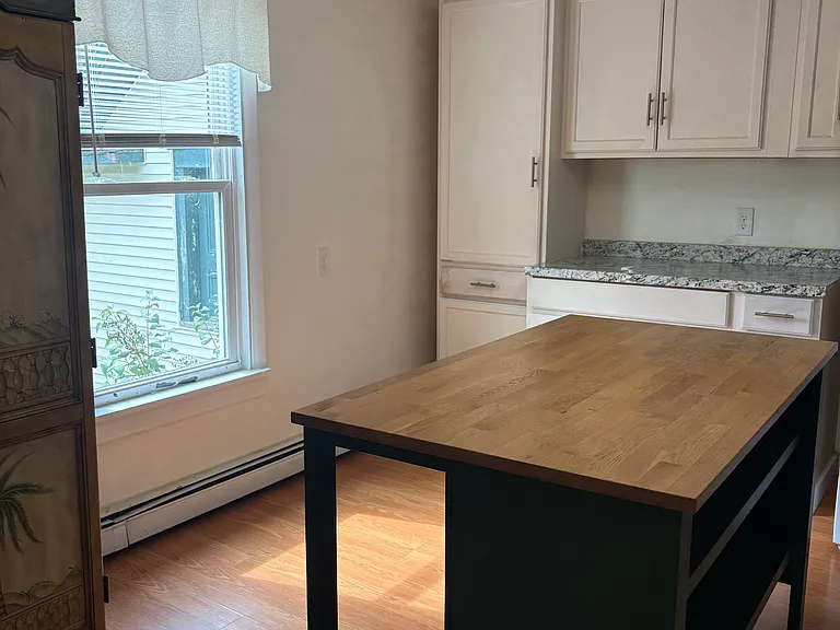 23 Jordan St #4 — Photo 5