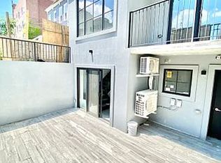 27-21 27th St #1B, Astoria, NY 11102