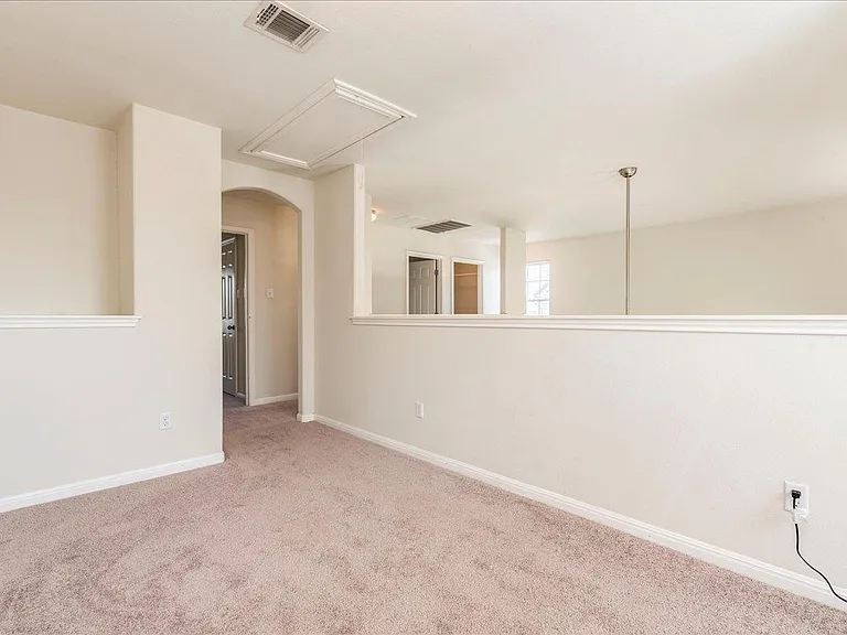 1721 Monahans Ln — Photo 16