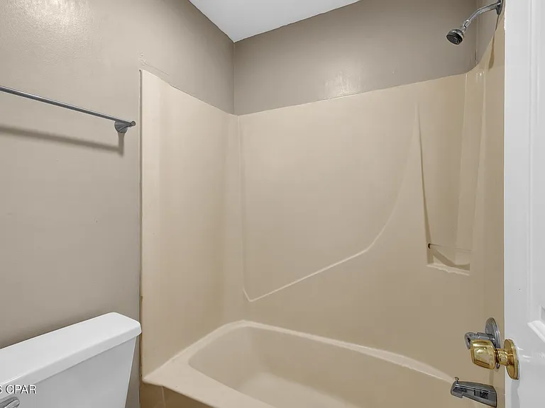 1365 Capri Dr — Photo 41
