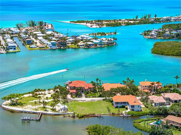 473 Anchorage Dr #9, Nokomis, FL 34275