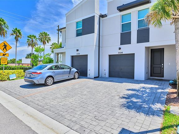 5th image of 3506 Joshua Tree St #3506