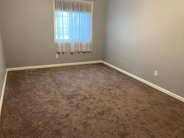 34 Terrace Ct — Photo 8