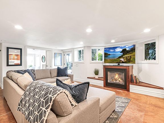Main Living Area; gas fireplace; smart TV