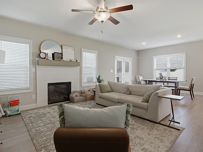 21 Vail Ct — Photo 23