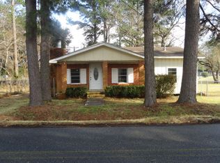 1063 S Walnut St, Loxley, AL 36551