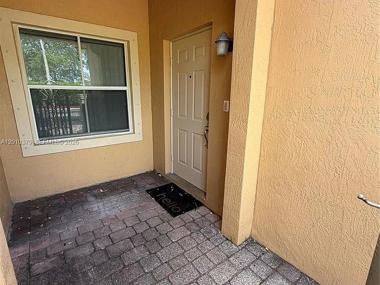 4939 N Harbor Isles Dr #106 — Photo 5