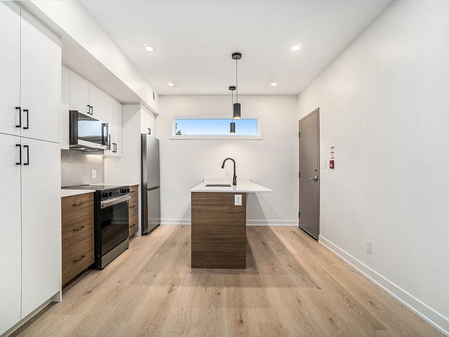 373 Iberville st — Photo 2