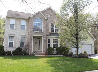 11 Pemberton Ln, East Windsor, NJ 08520