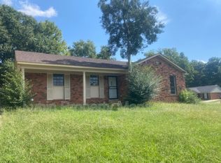 5036 Cedar View Rd, Memphis, TN 38118