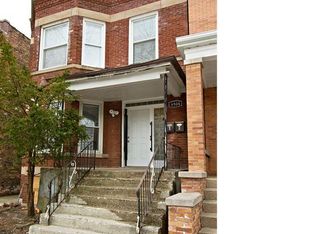 6804 S Champlain Ave #2, Chicago, IL 60637
