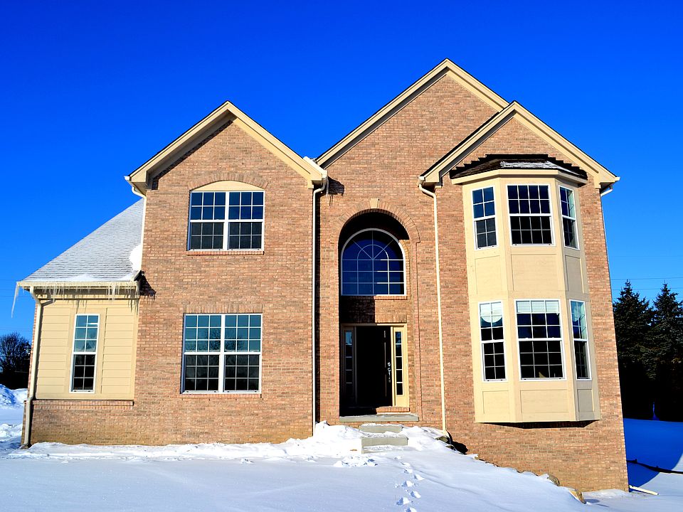 1st image of 1051 Doral Dr