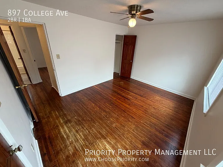897 College Ave — Photo 14