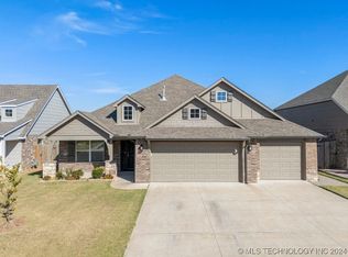 9235 E 133rd St S, Bixby, OK 74008