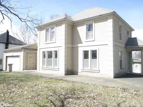 1003 Orchard Ave, Chariton, IA 50049