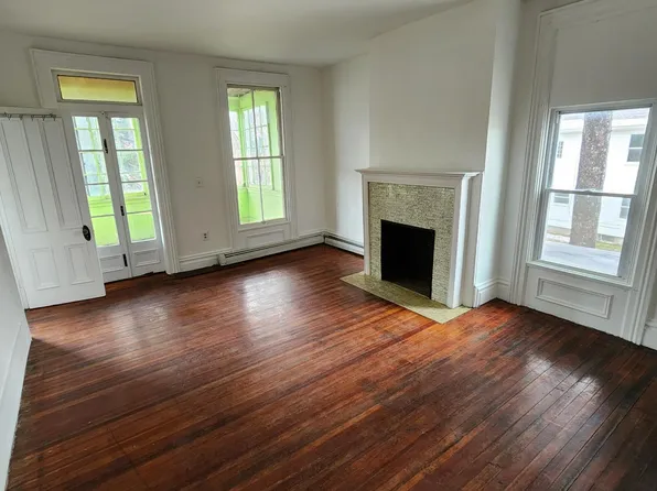 52 2nd Ave Unit 2, Troy, NY 12180