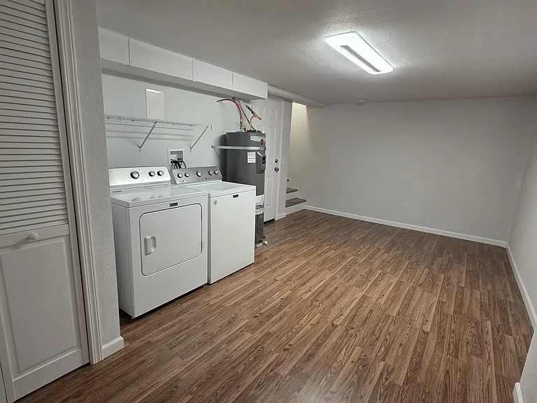 505 Newcomer St — Photo 13