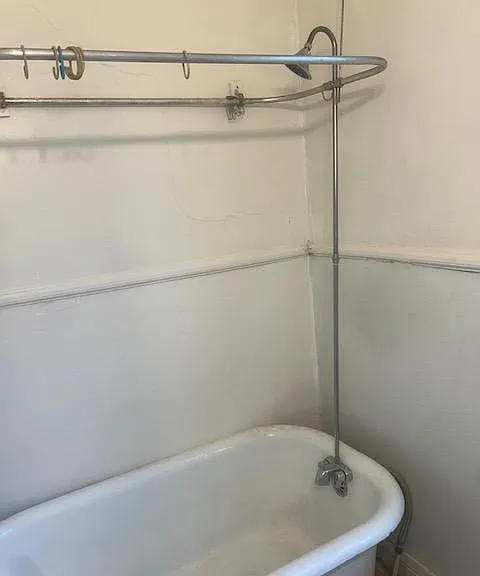 610 Dallas St #1 — Photo 6