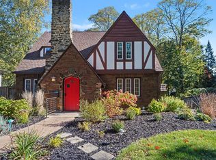 119 S Ridgeway Dr, Battle Creek, MI 49015