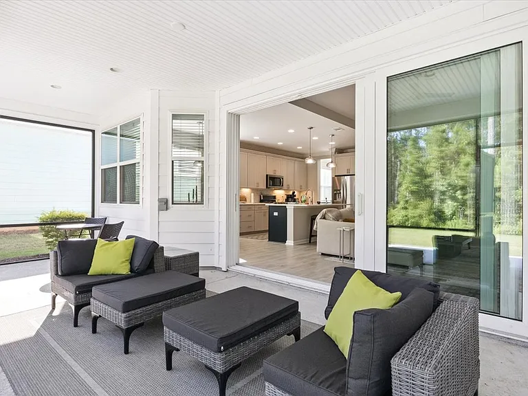 731 Harborside Dr — Photo 10