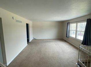 1406 Westvale Dr, Festus, MO 63028